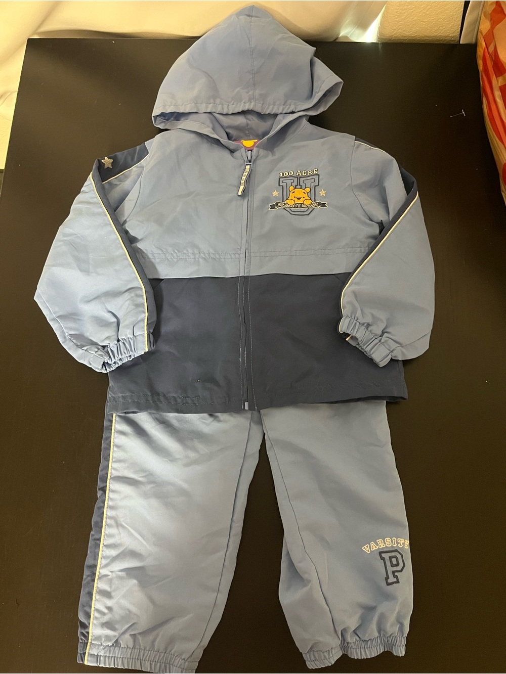Vintage Dinsey Winnie the Pooh 100 acre varsity 2 piece set